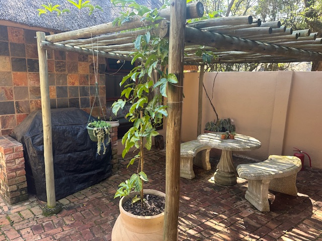 5 Bedroom Property for Sale in Lakeland North West